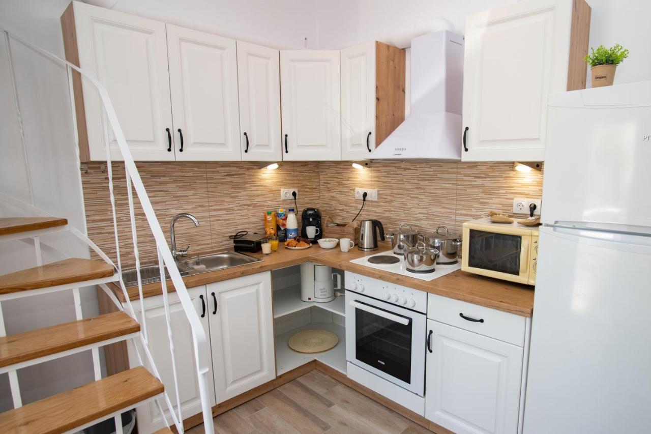F&i Maisonette * Naxos City